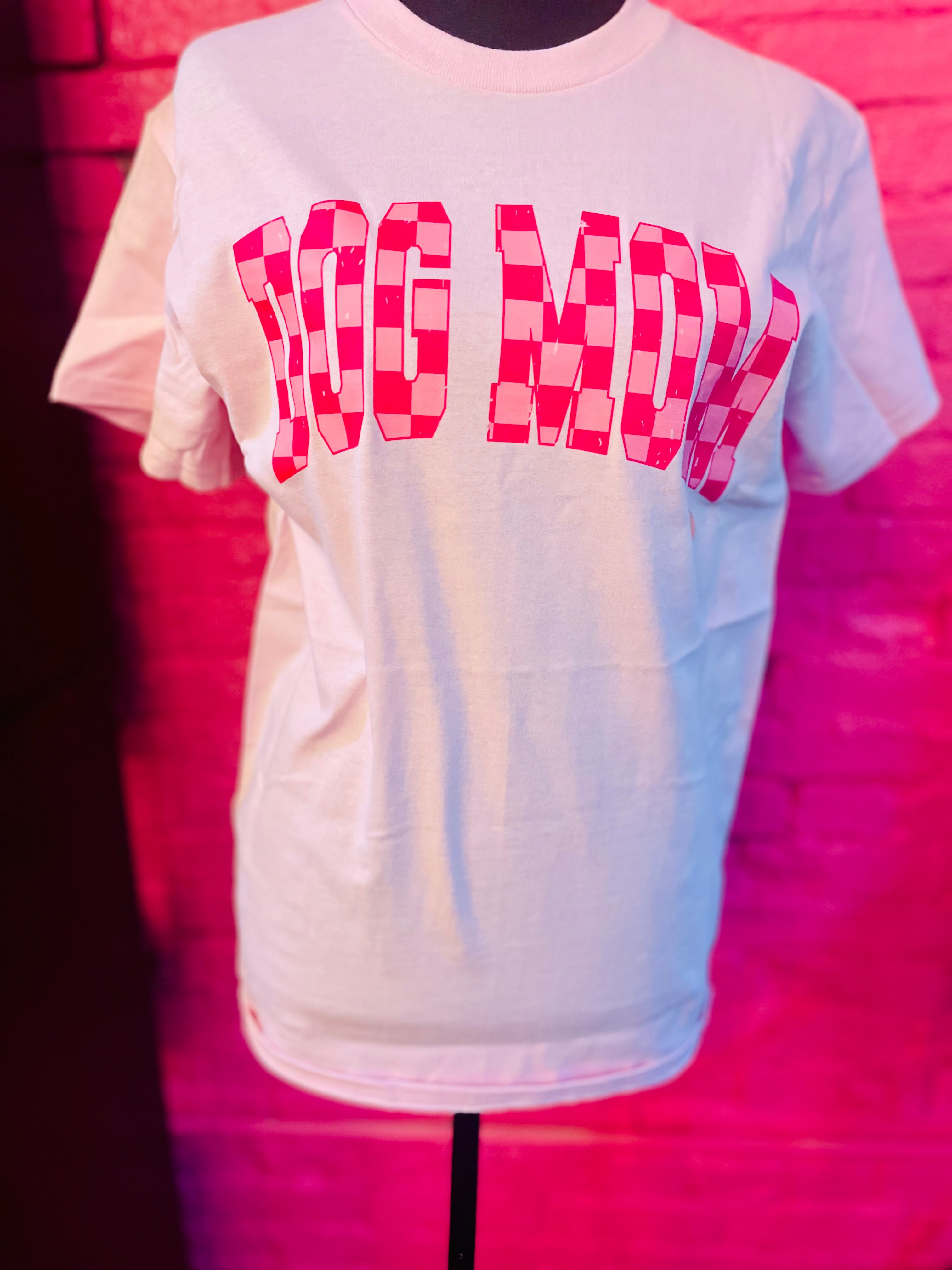 Checkered Dog Mom Tee